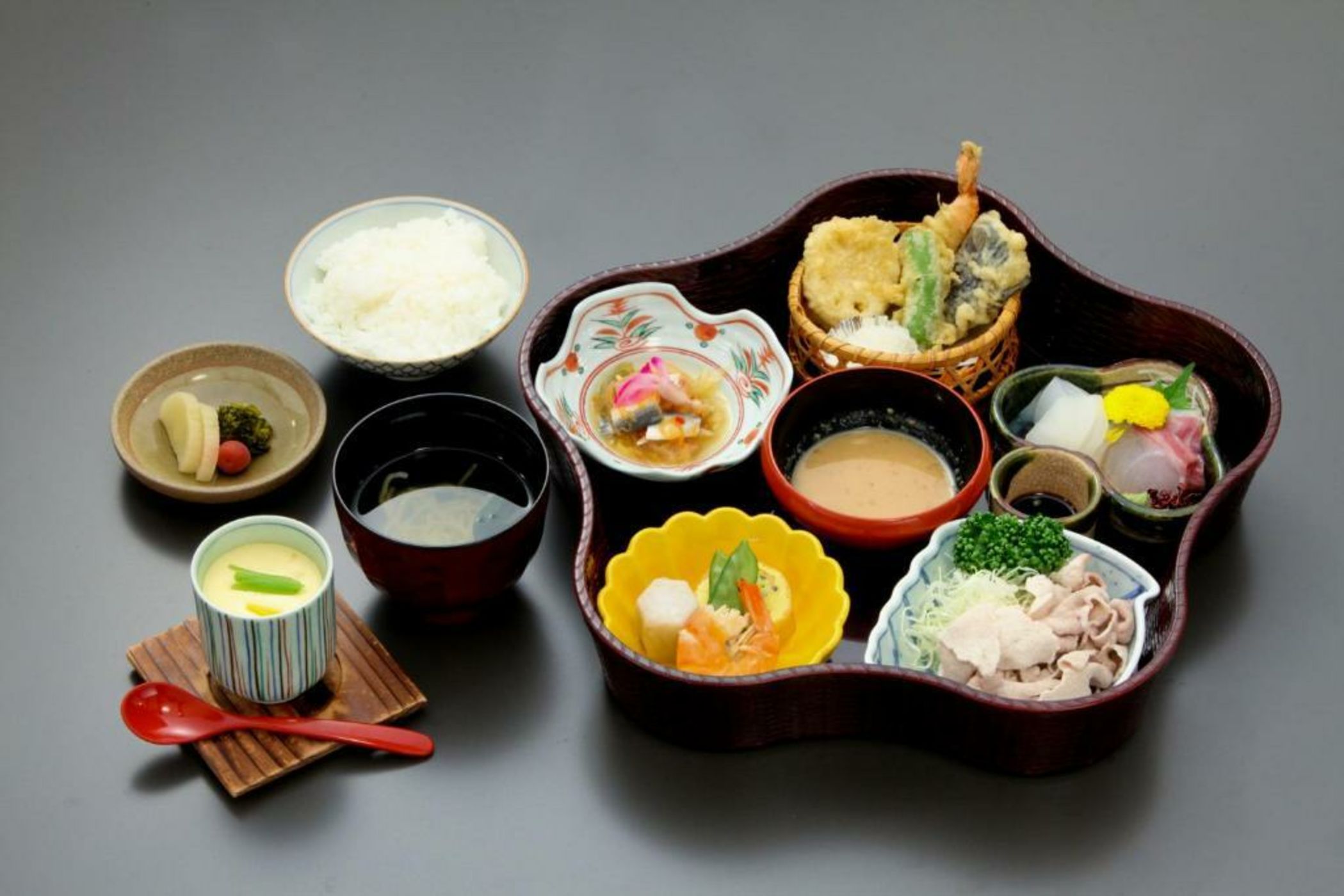 Ryori Ryokan Tsurugata