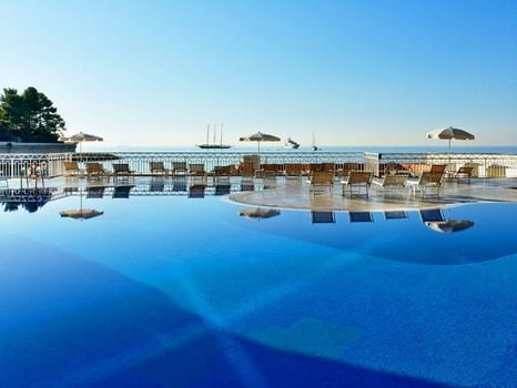 Le Méridien Beach Plaza
