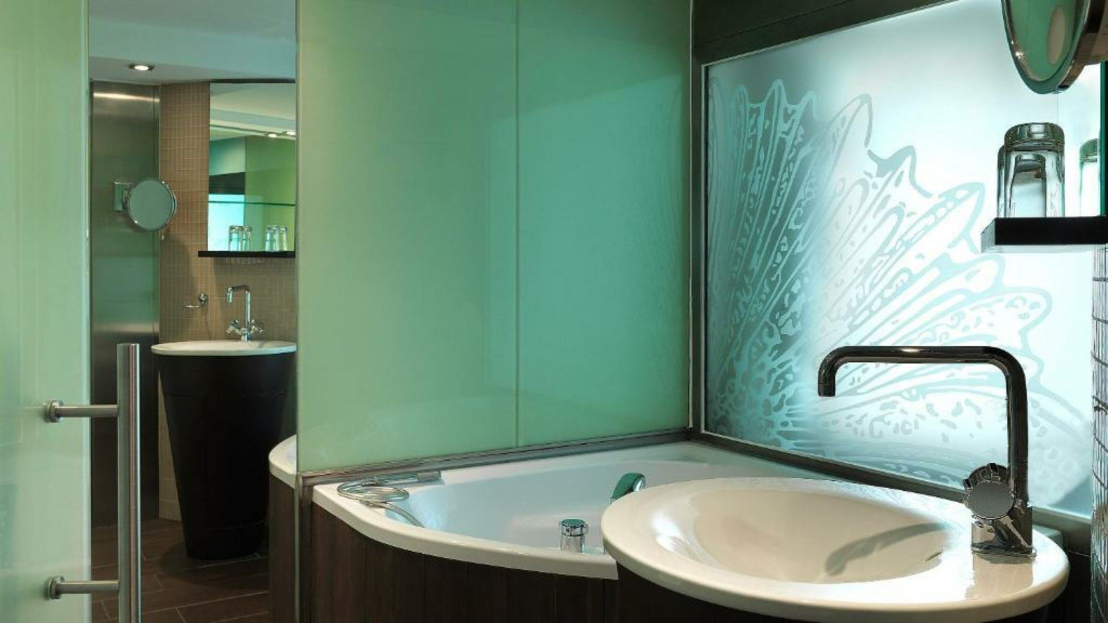 Le Méridien Beach Plaza