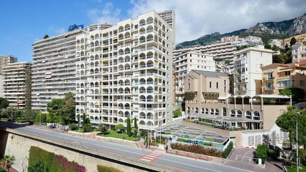 Le Méridien Beach Plaza