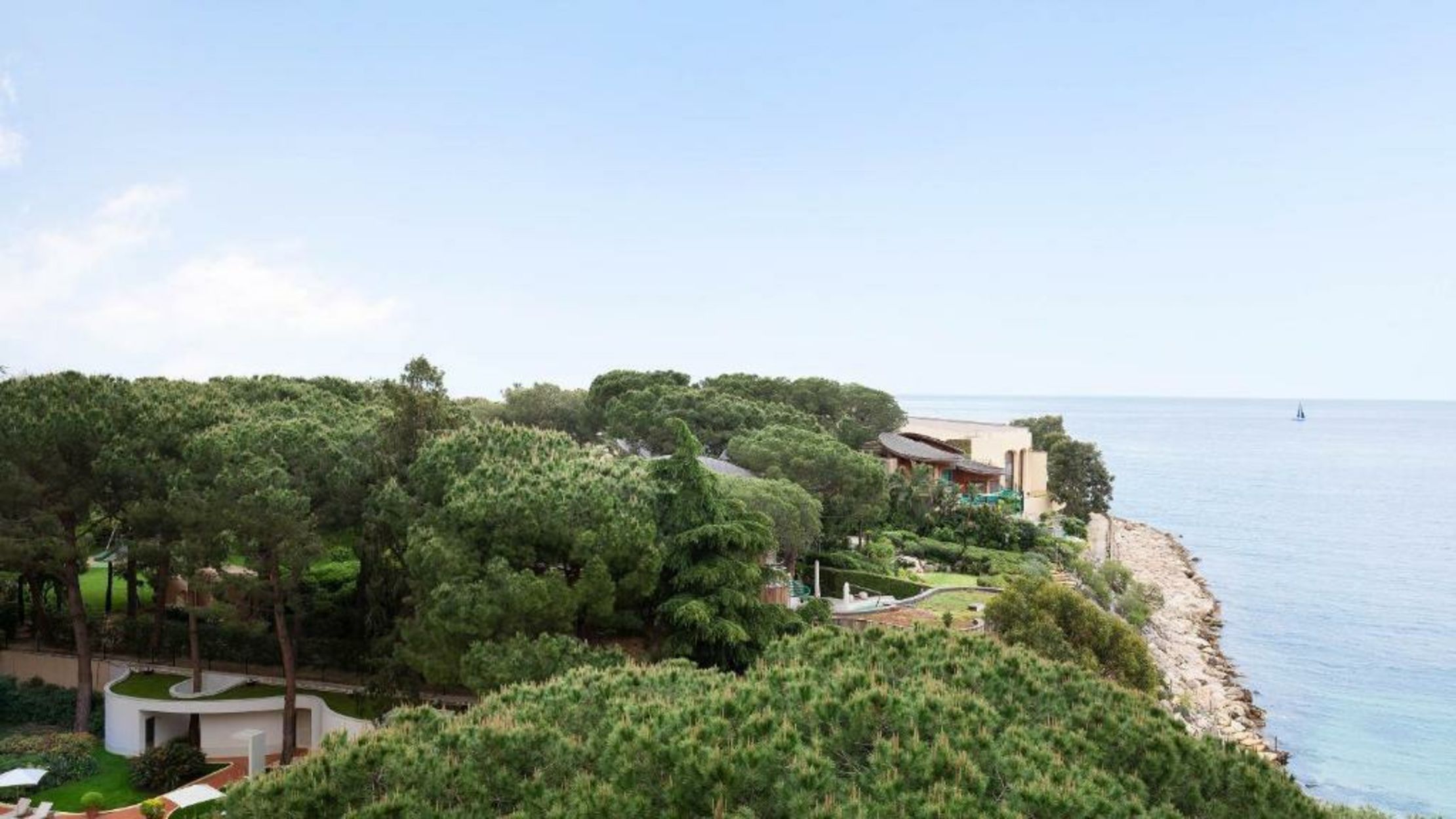 Le Méridien Beach Plaza