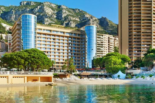 Le Méridien Beach Plaza