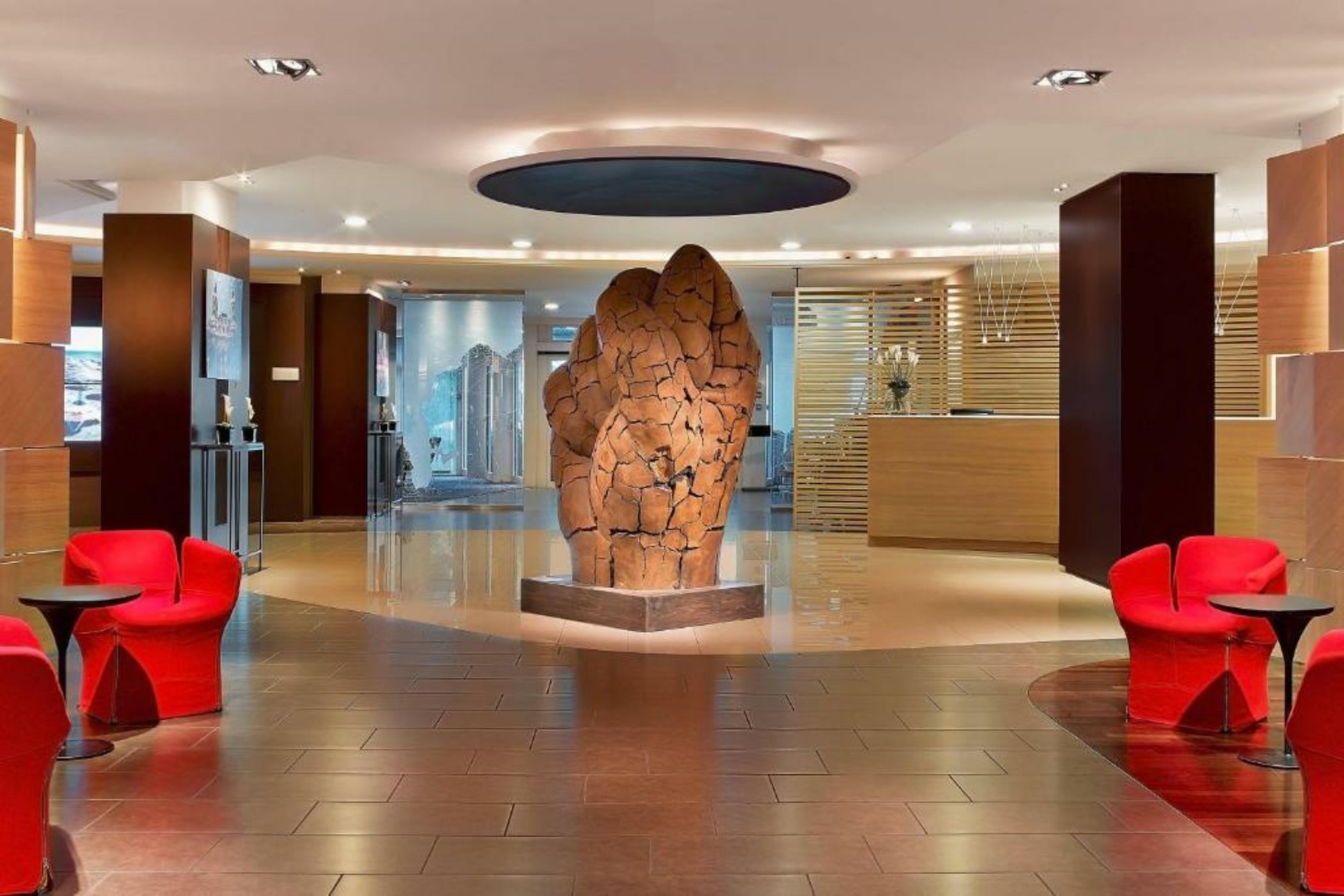 Le Méridien Beach Plaza