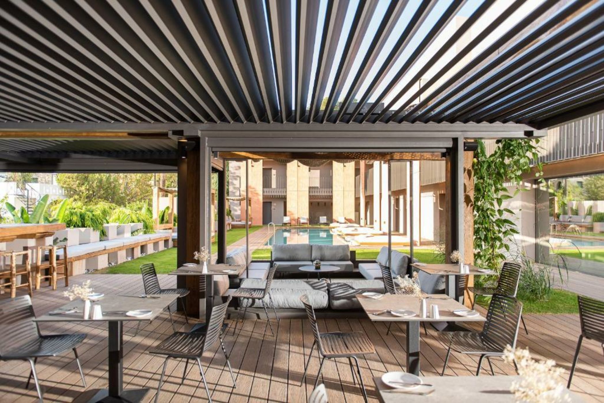 Pilot Amphora Boutique Hotel 