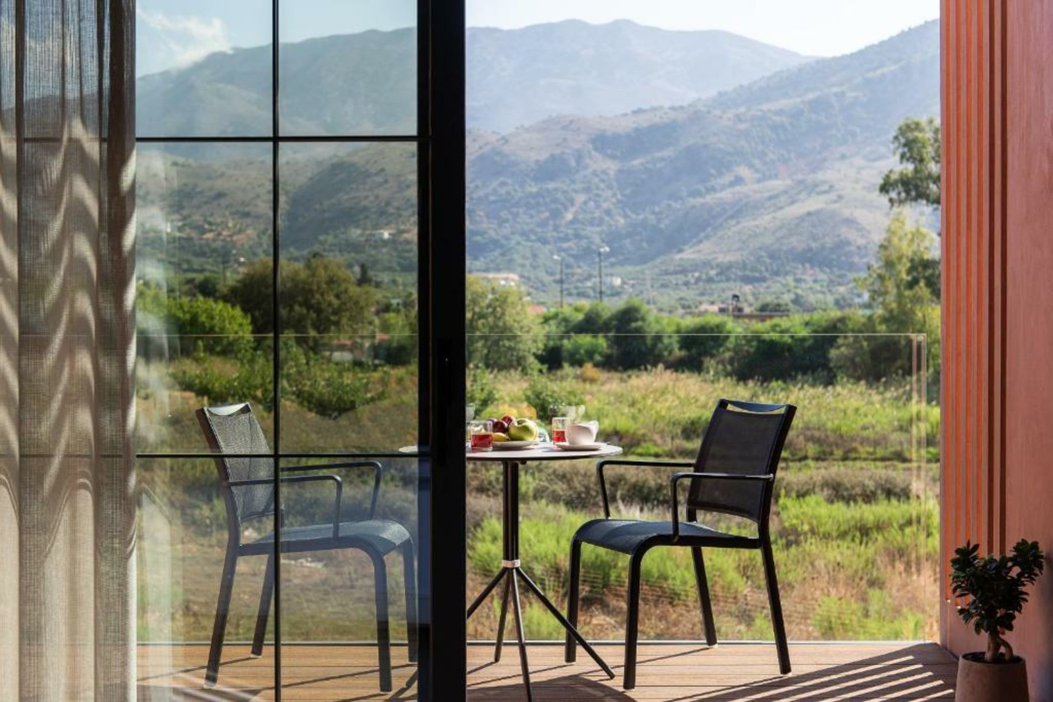 Pilot Amphora Boutique Hotel 