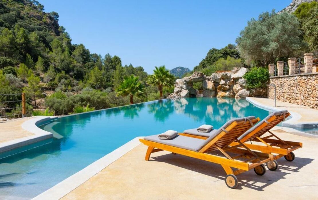 LJs Ratxo Eco Luxury Retreat, a Design Boutique Hotel Puigpunyent, Spain LJs Ratxo Eco Luxury Retreat, a Design Boutique Hotel Puigpunyent, Spain