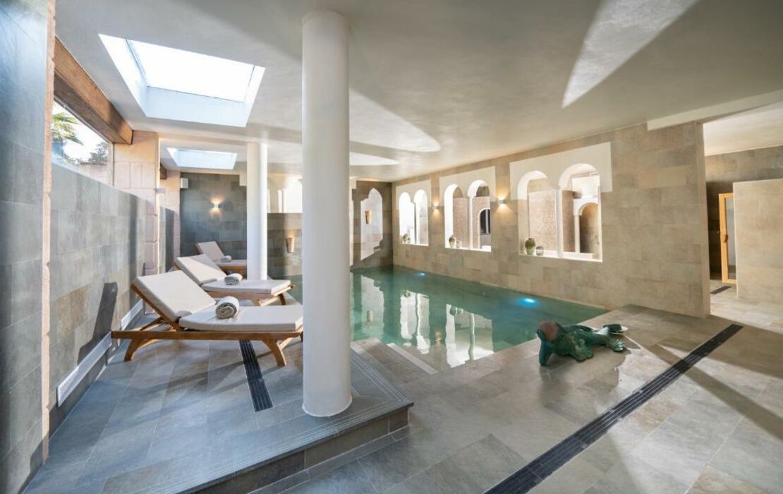 LJs Ratxo Eco Luxury Retreat, a