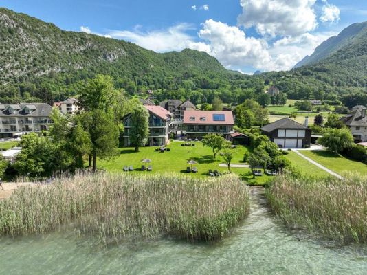 Villa Caroline, Lac d'Annecy