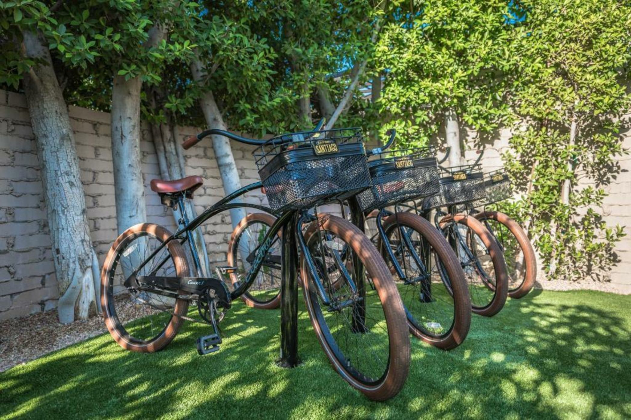 Santiago Resort - Palm Springs Premier Gay Men’s Resort