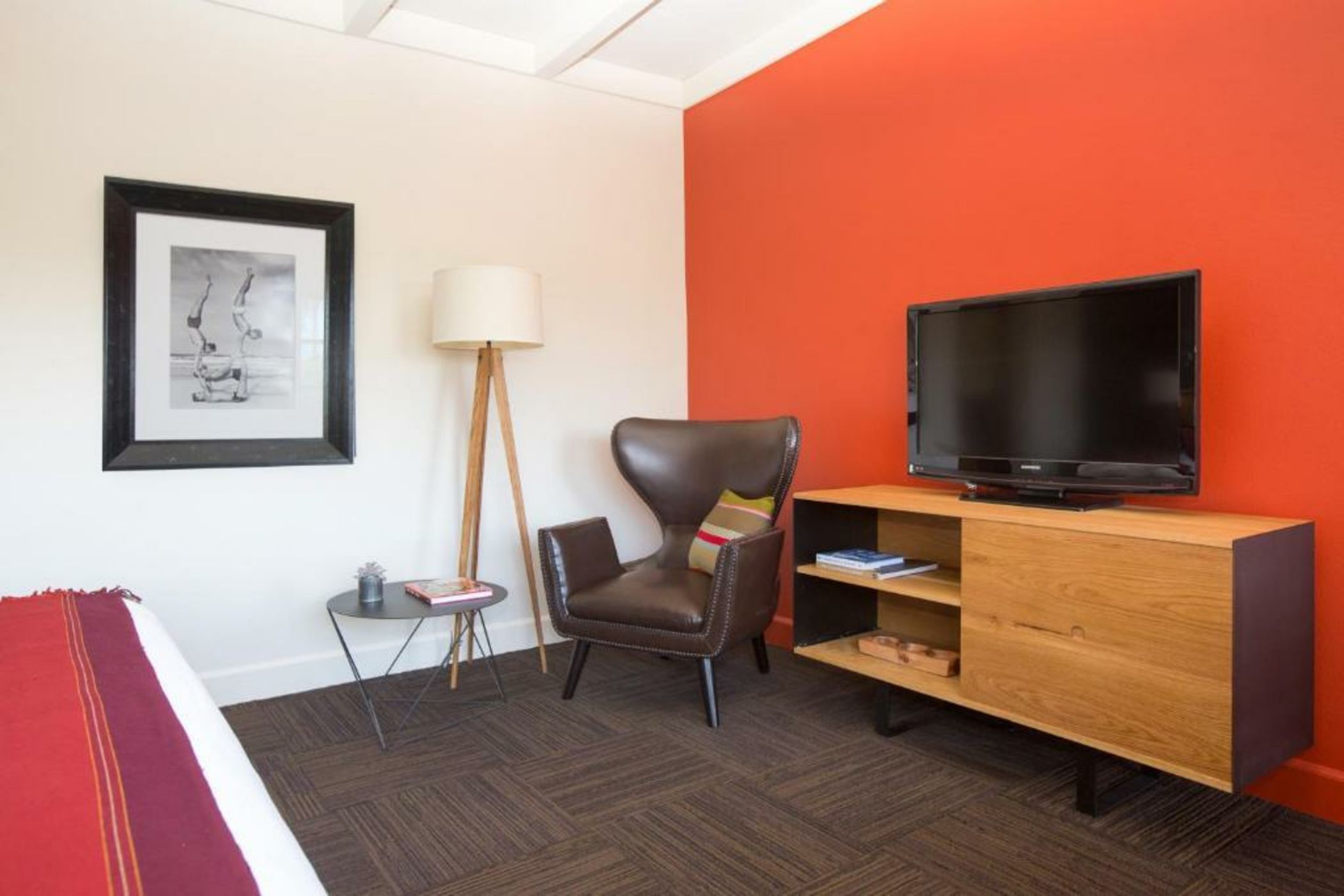 Santiago Resort - Palm Springs Premier Gay Men’s Resort