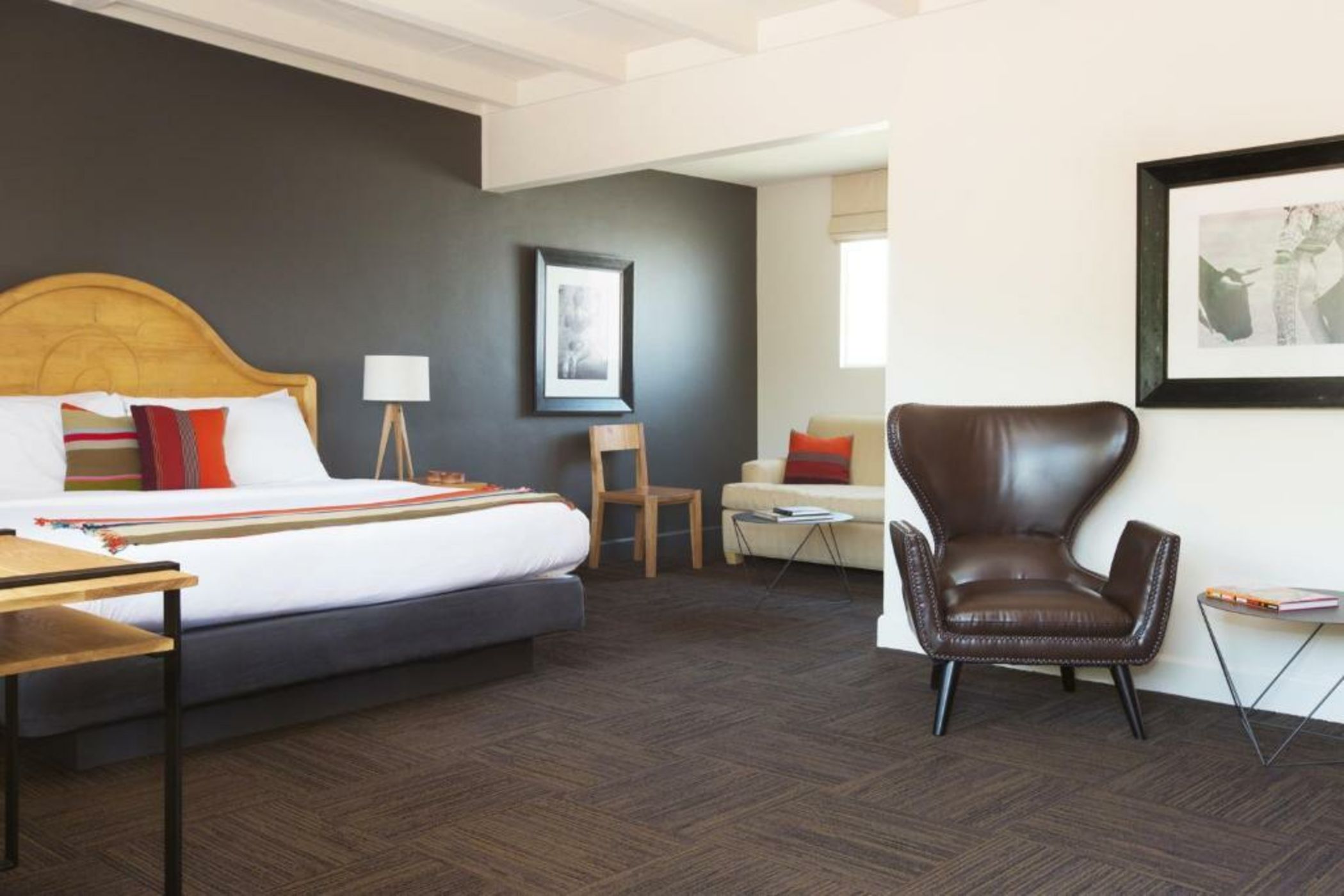 Santiago Resort - Palm Springs Premier Gay Men’s Resort