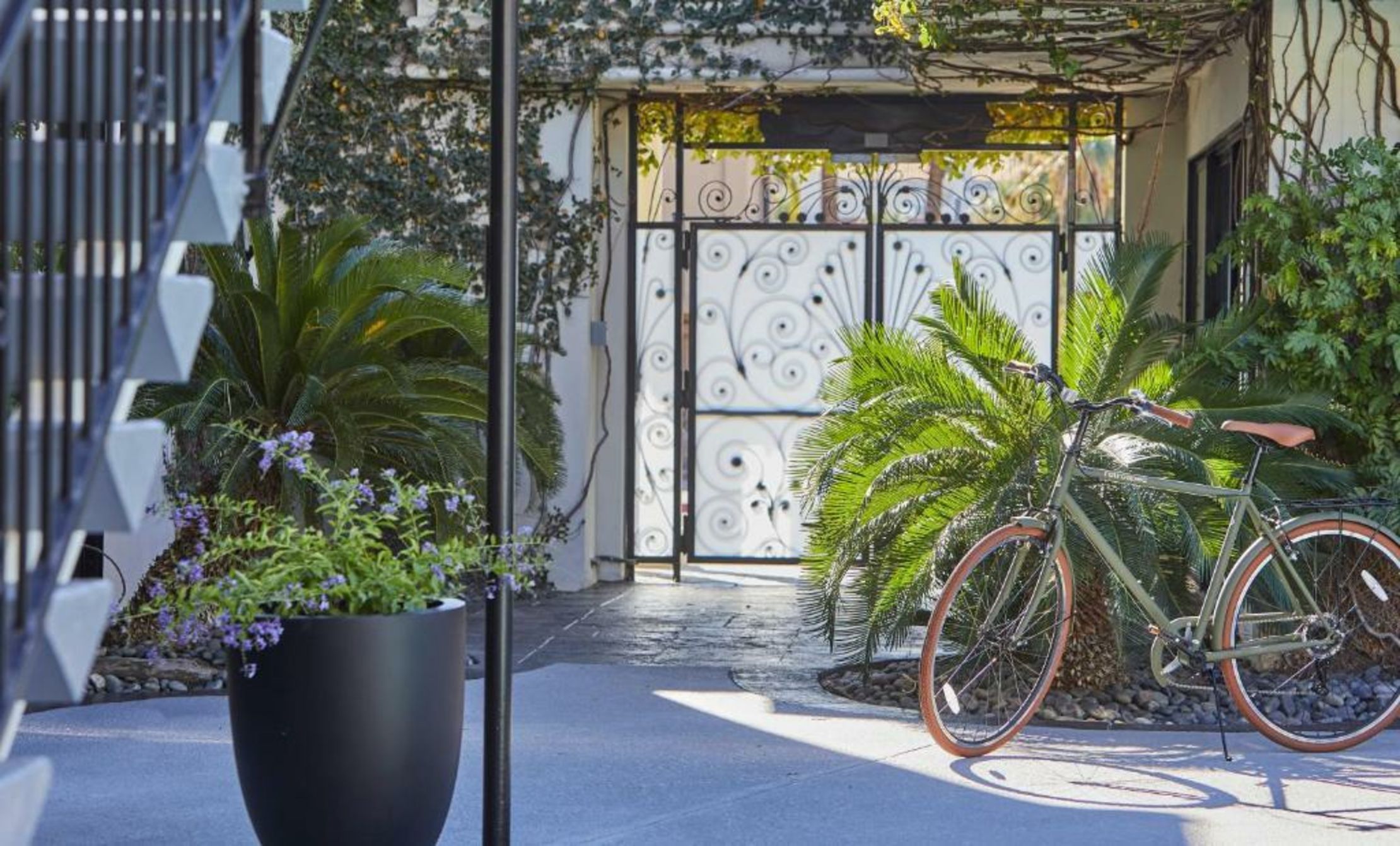 Descanso Resort, A Men's Resort