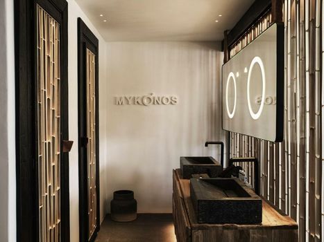Myconian O Hotel