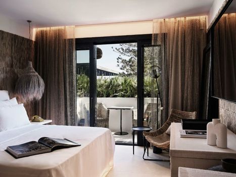 Myconian O Hotel