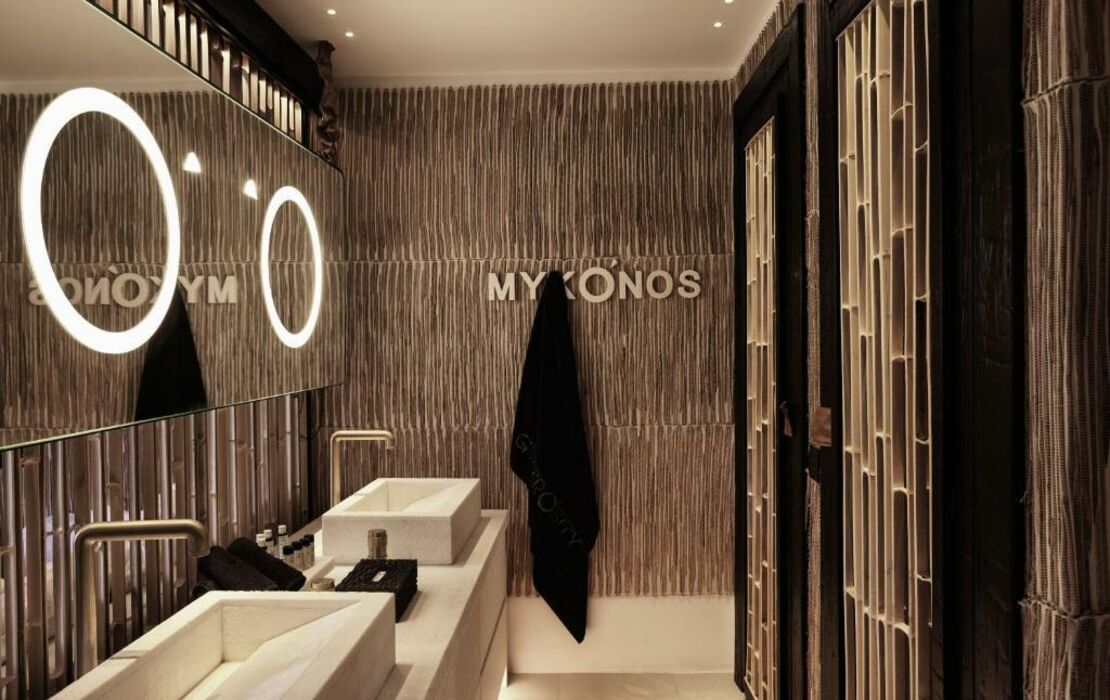 Myconian O Hotel