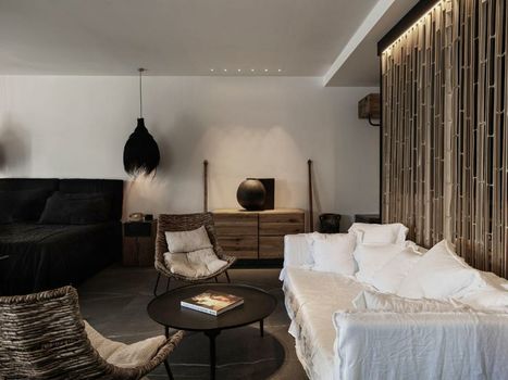 Myconian O Hotel
