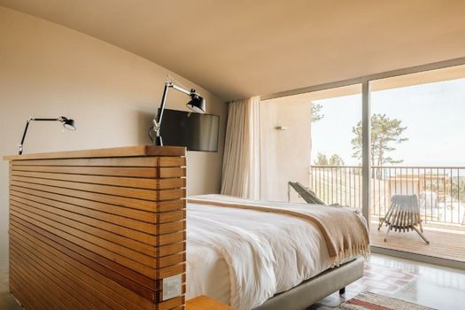 Immerso Hotel