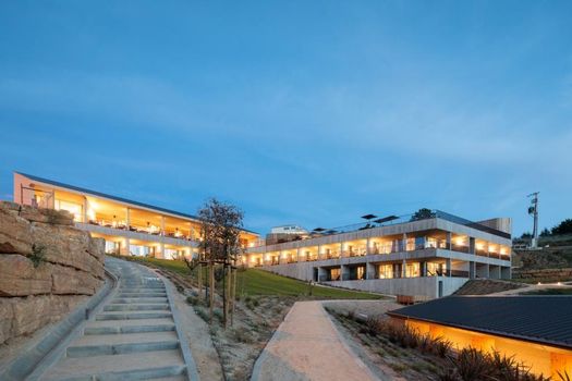Immerso Hotel