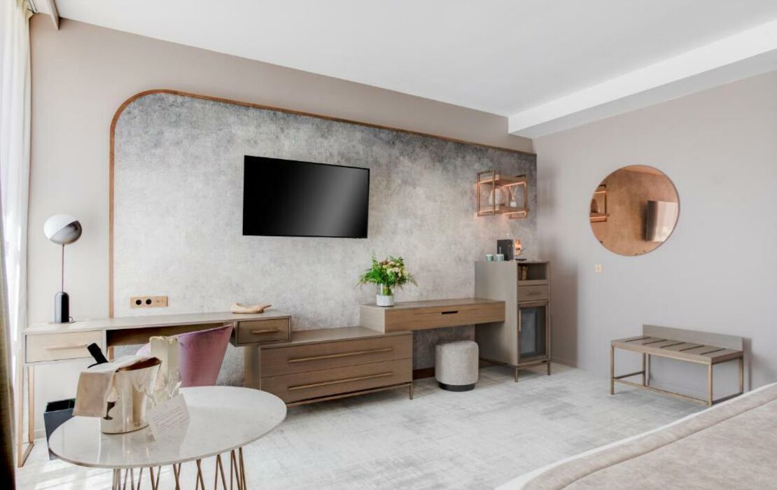 Fleur de Loire, a Design Boutique Hotel Blois, France