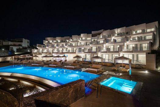 Royal Marina Suites Boutique Hotel