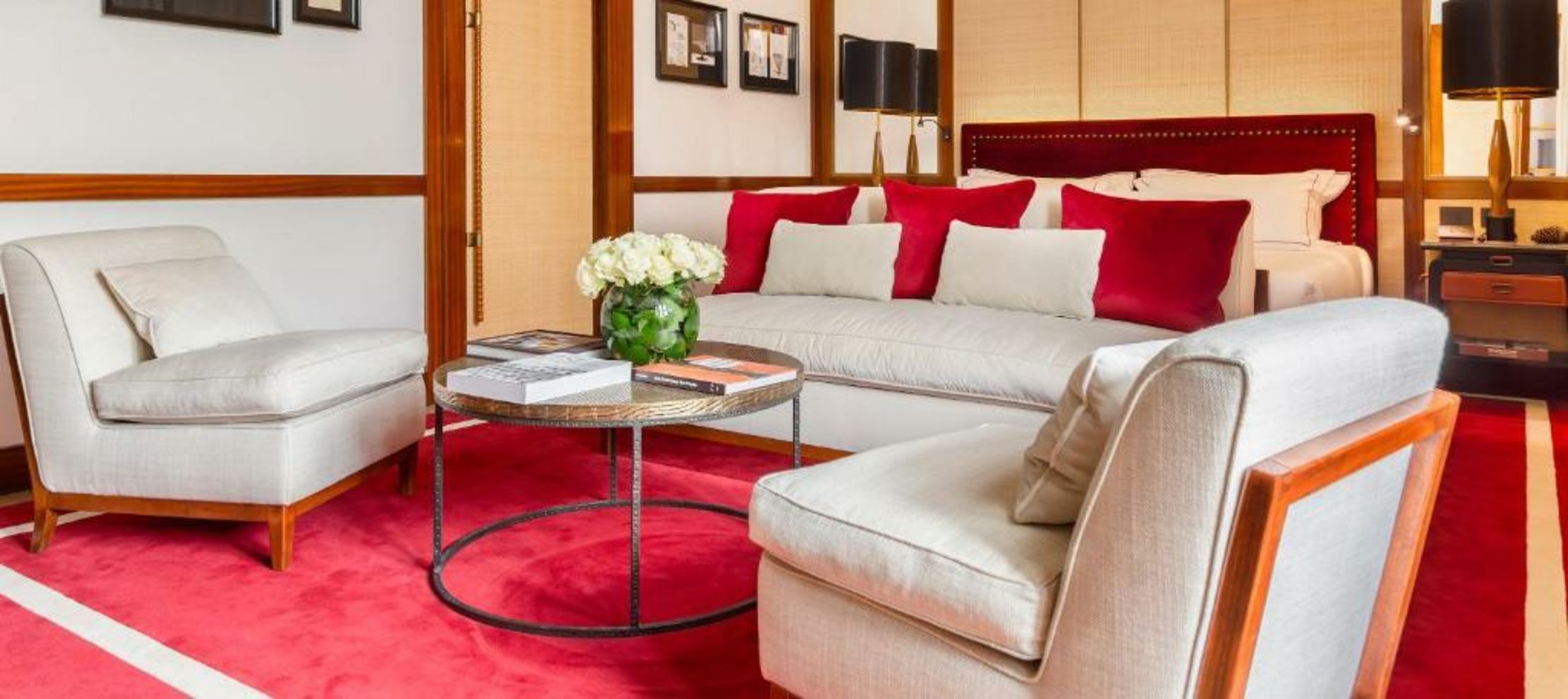 Portrait Milano - Lungarno Collection