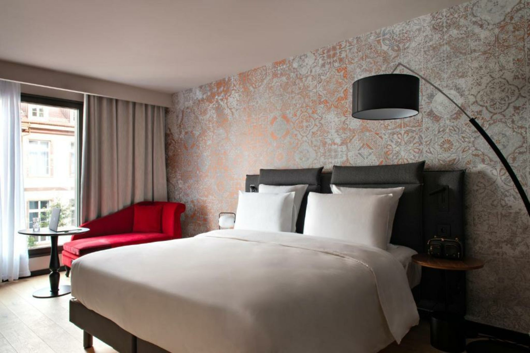 Hôtel LÉONOR the place to live