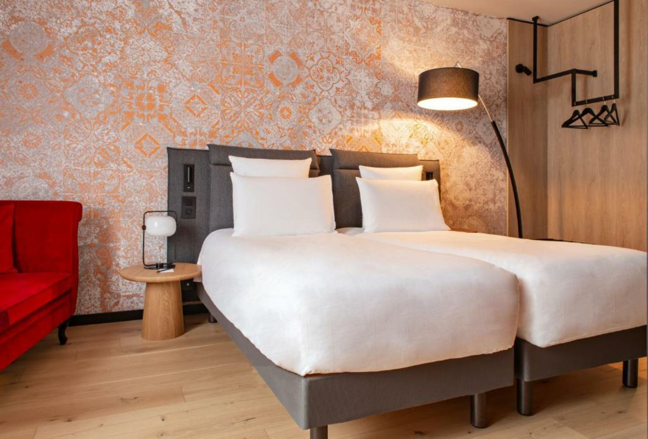 Hôtel LÉONOR the place to live