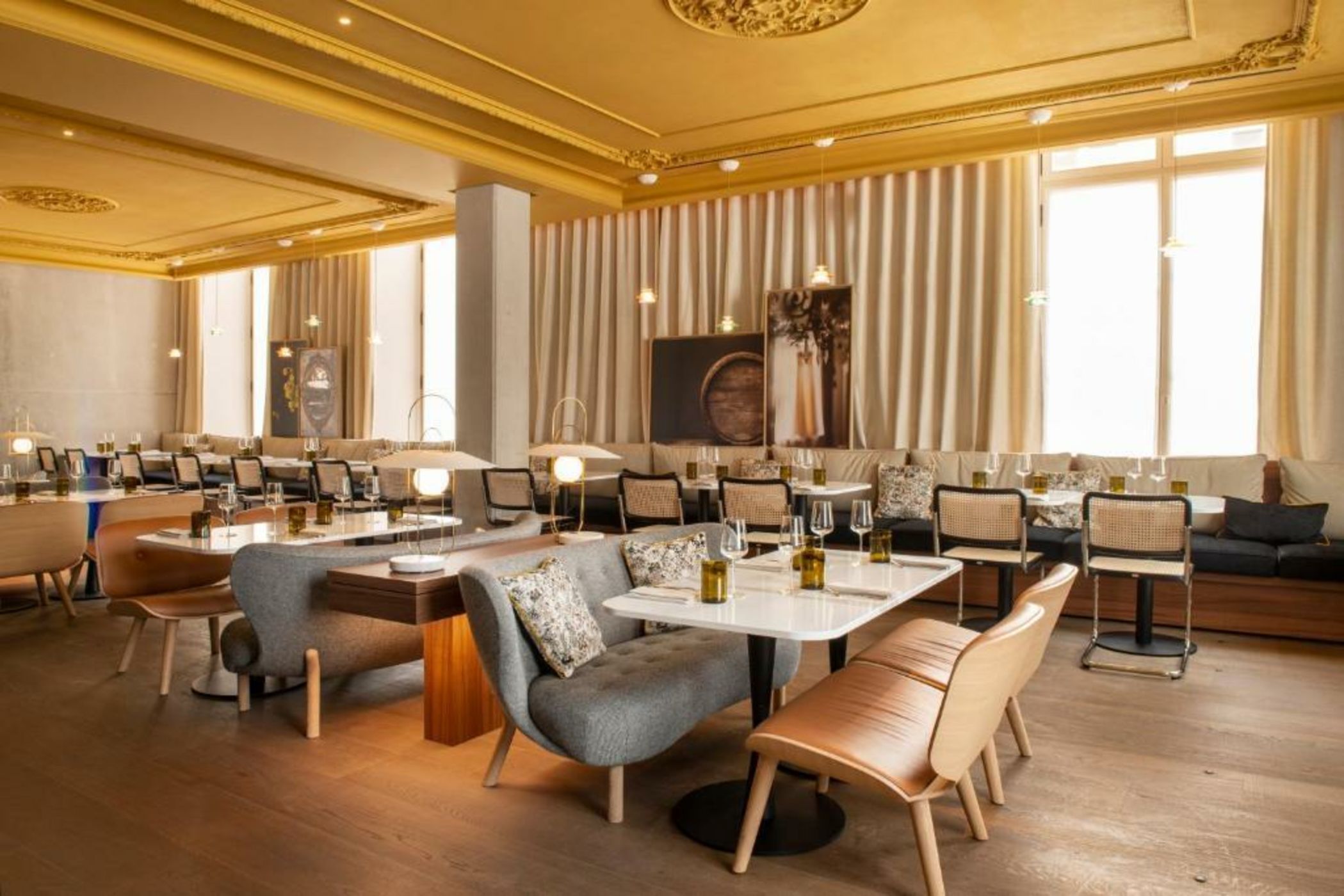 Hôtel LÉONOR the place to live