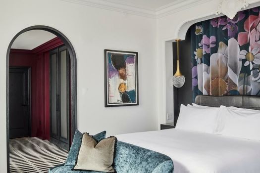 Daxton Hotel