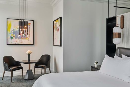 Daxton Hotel