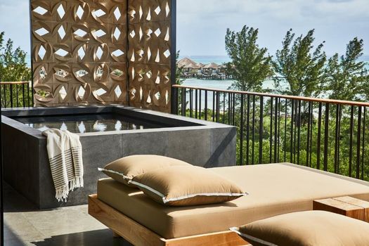Etéreo, Auberge Resorts Collection