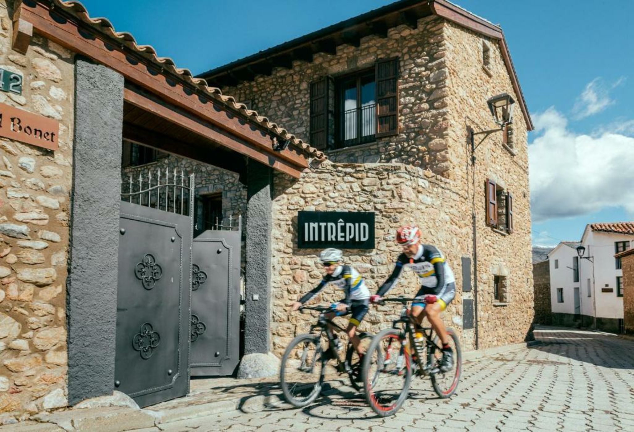 Intrepid Hotel Rural - Adults Only