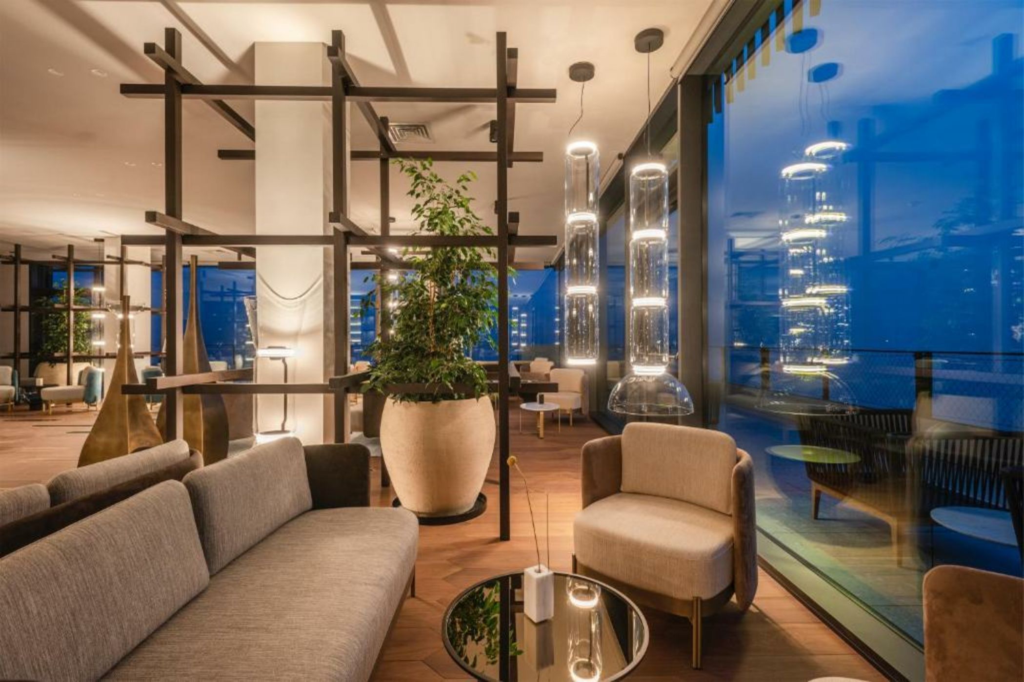 EALA My Lakeside Dream - Adults Friendly