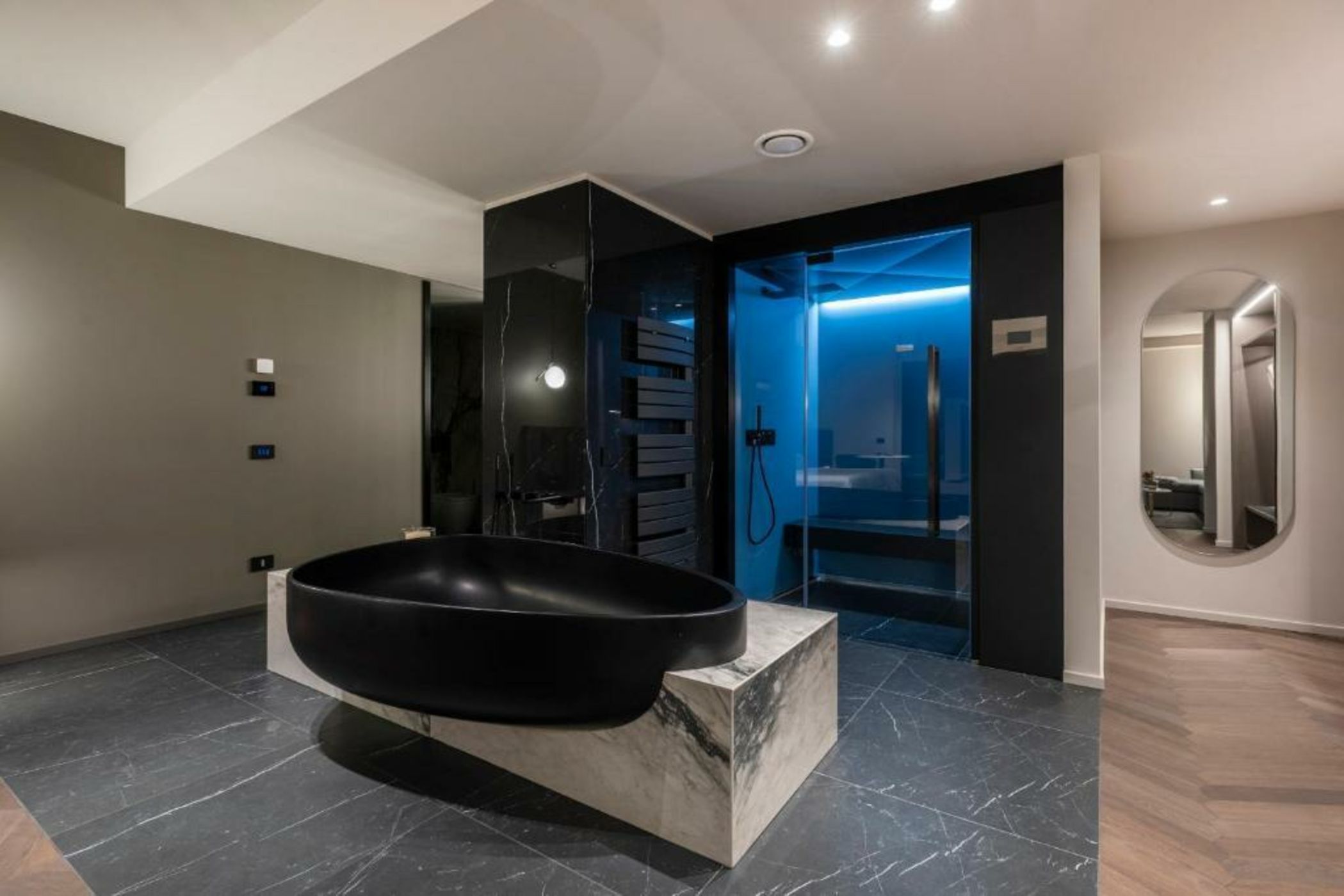 EALA My Lakeside Dream - Adults Friendly