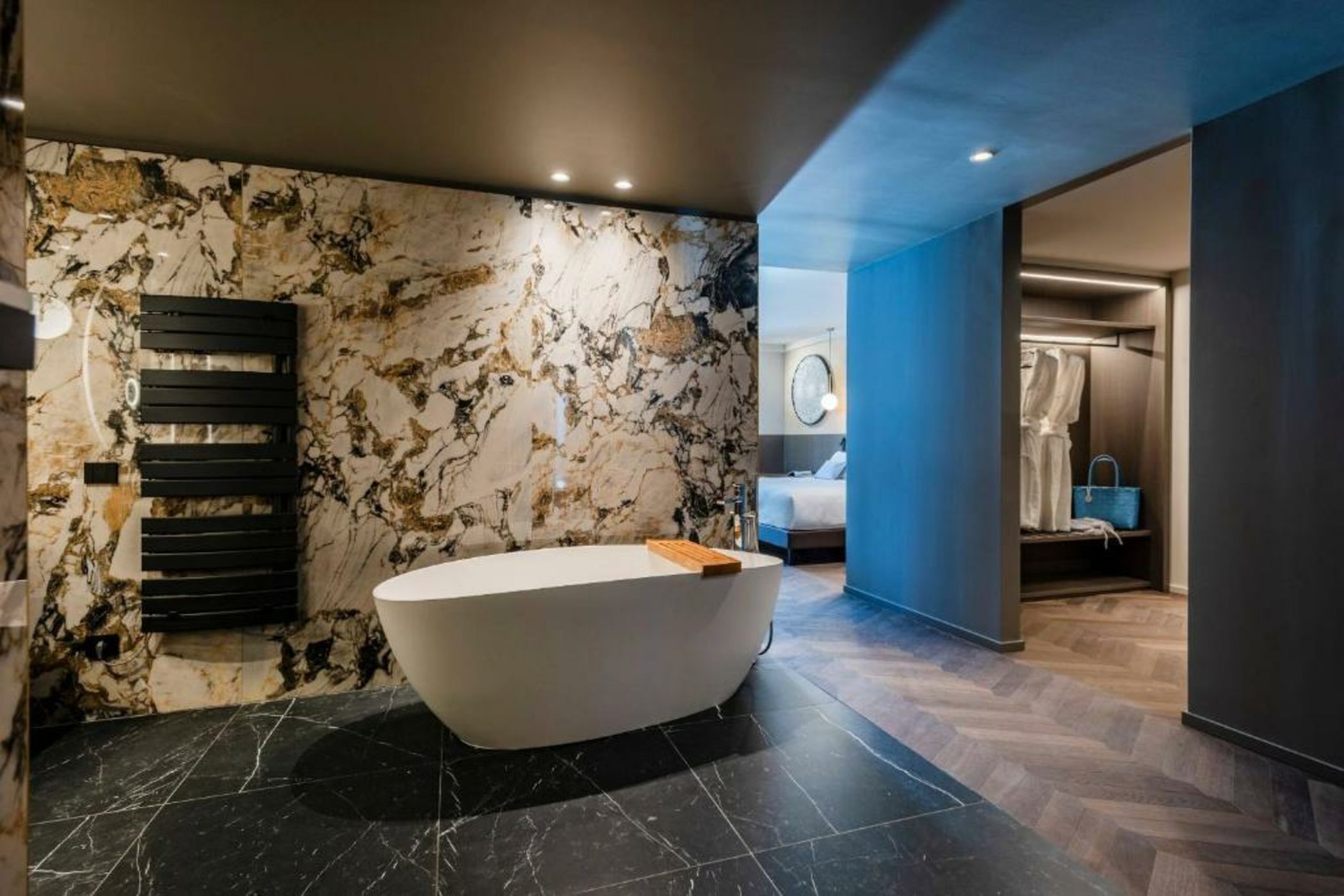 EALA My Lakeside Dream - Adults Friendly