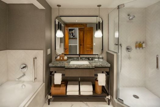 The Hythe, a Luxury Collection Resort, Vail