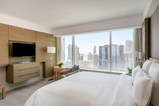Pullman Doha West Bay