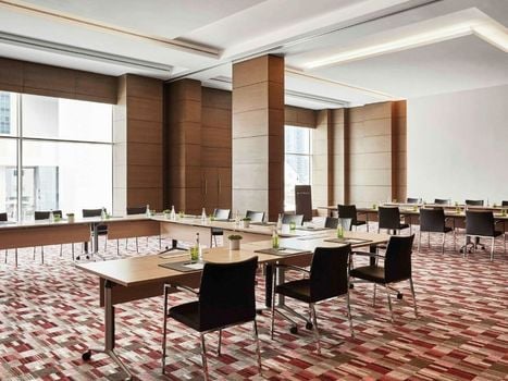 Pullman Doha West Bay
