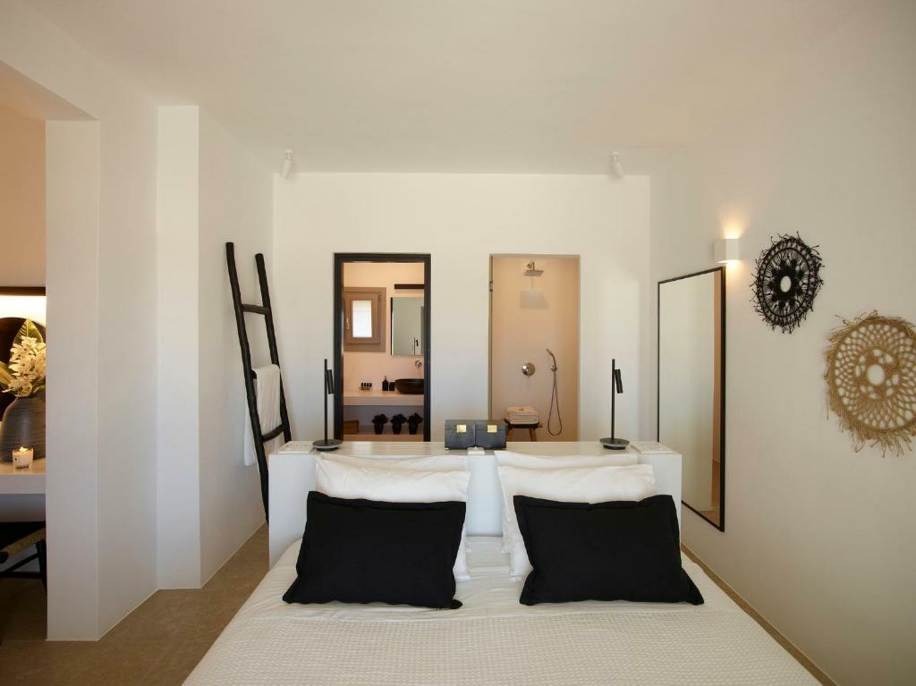 Absolute Paradise Santorini