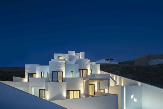 CUBIC HOTEL