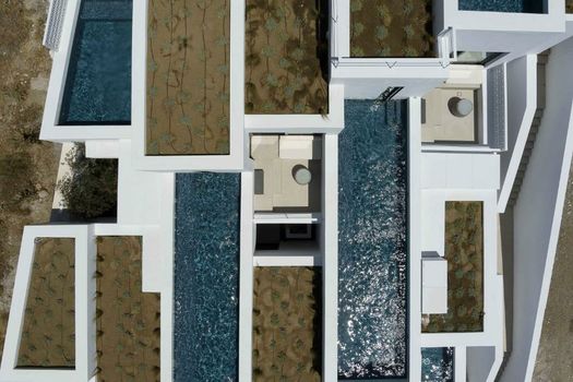 CUBIC HOTEL