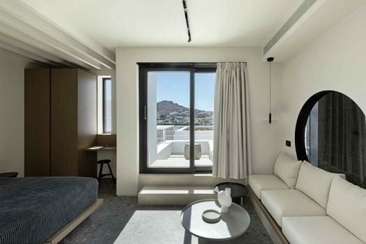 CUBIC HOTEL