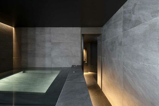 CUBIC HOTEL