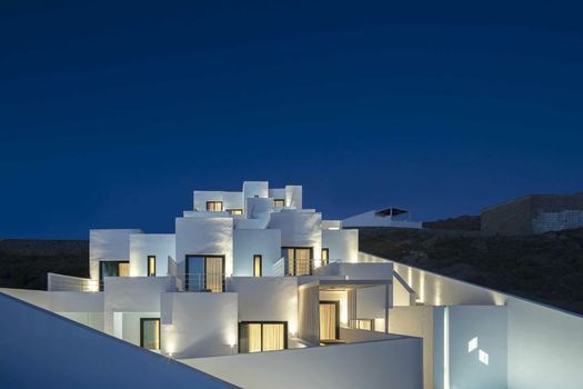 CUBIC HOTEL