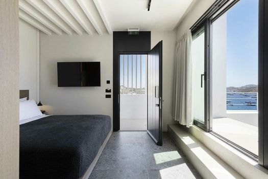 CUBIC HOTEL