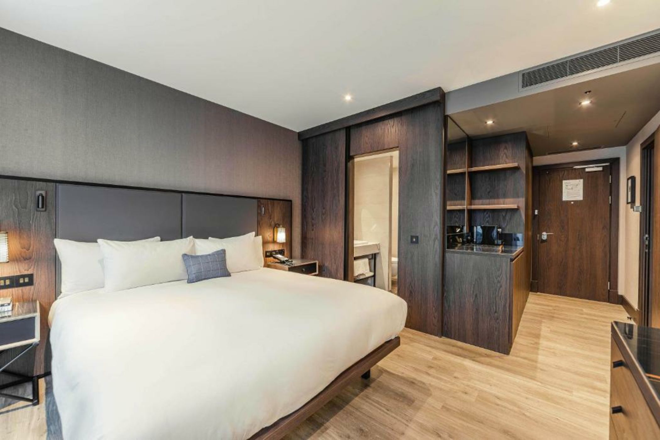 The Fellows House Cambridge, Curio Collection By Hilton