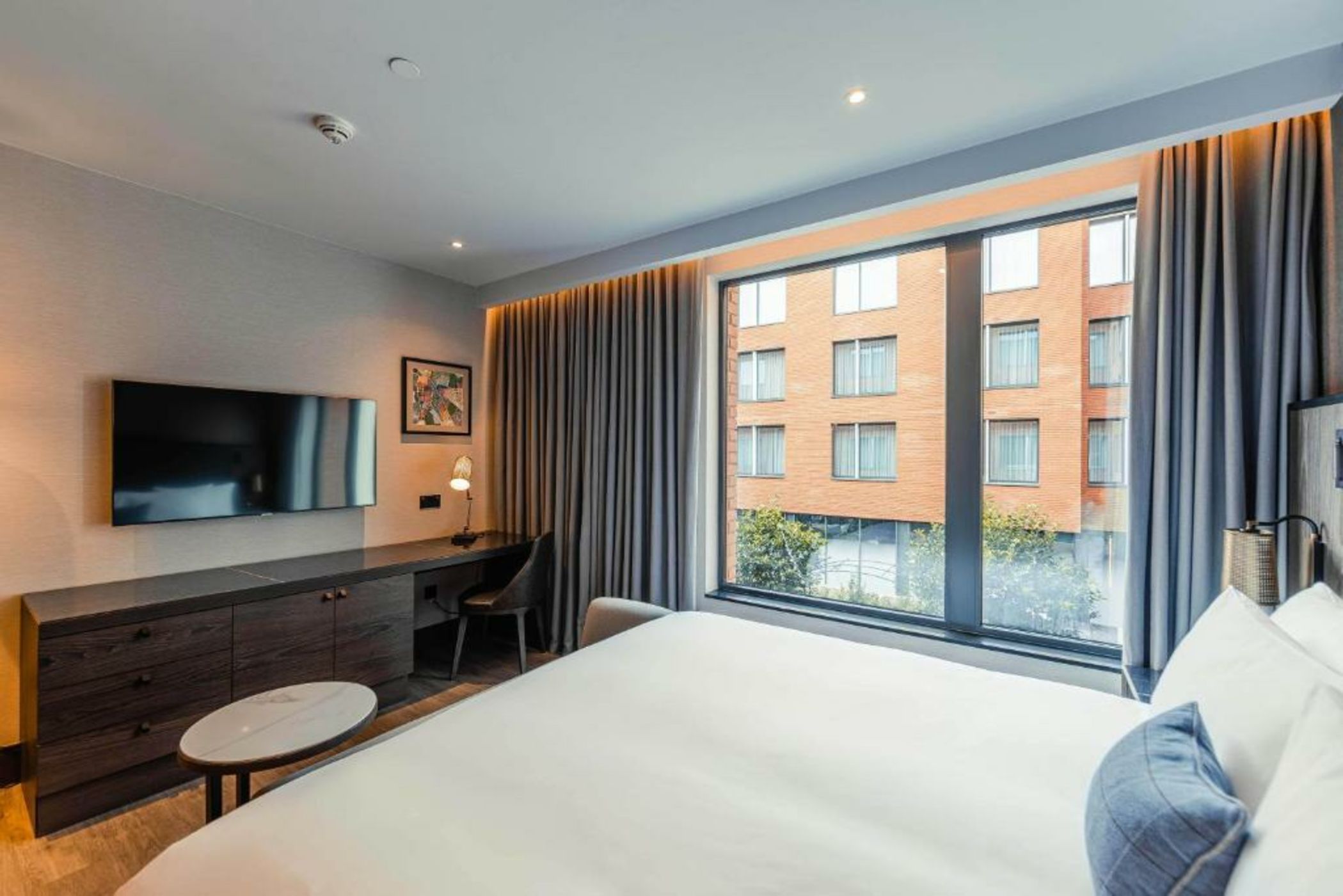 The Fellows House Cambridge, Curio Collection By Hilton