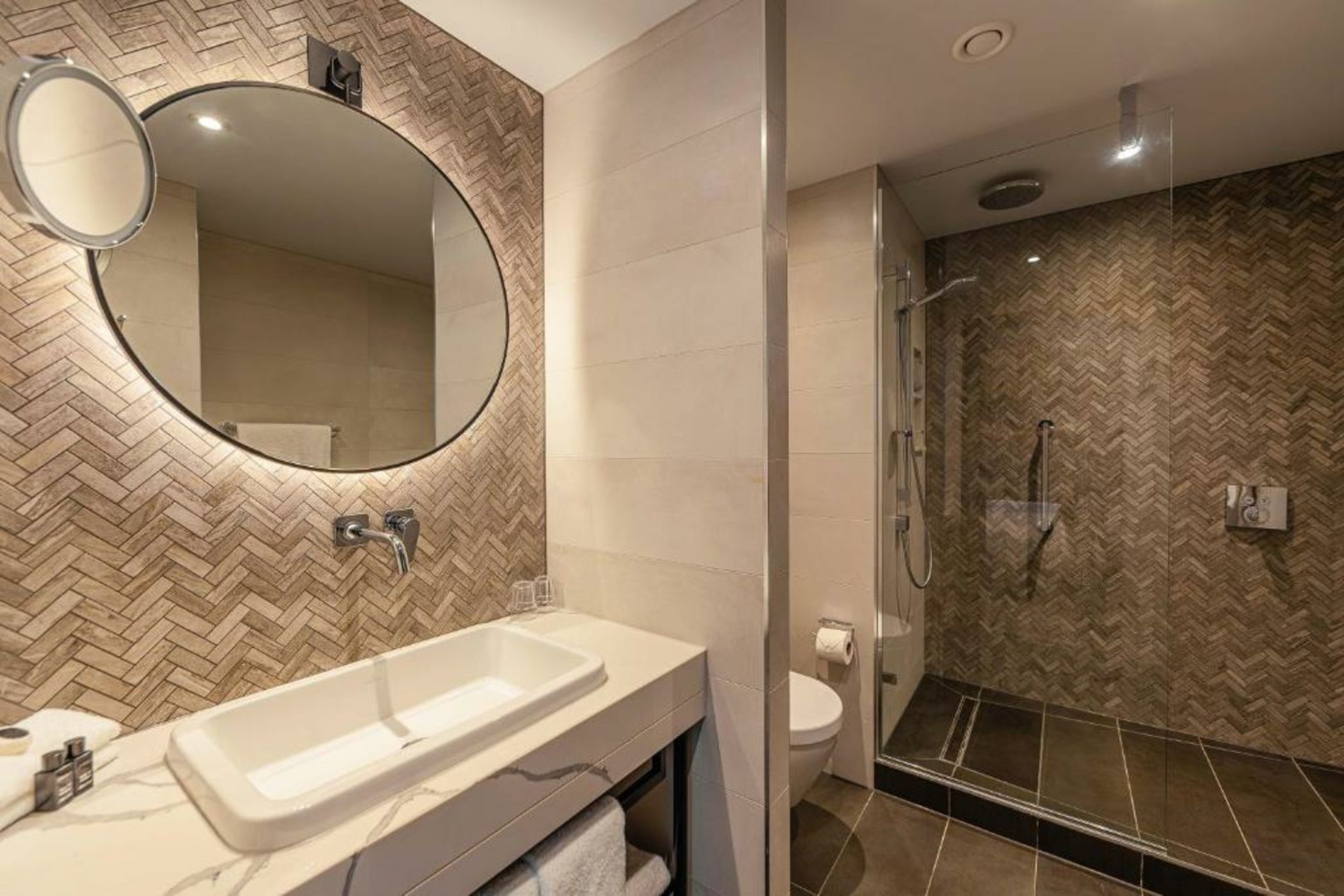 The Fellows House Cambridge, Curio Collection By Hilton