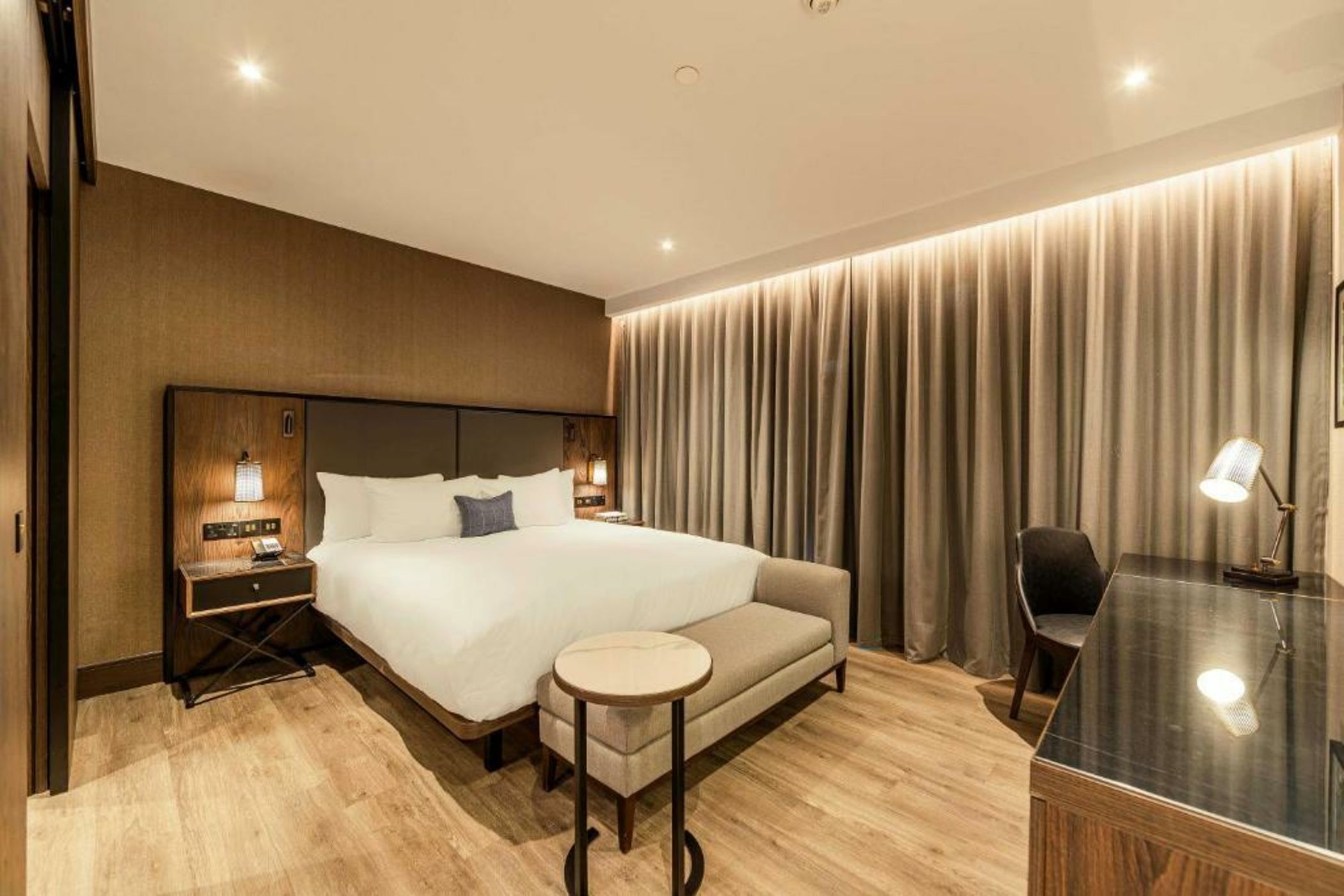 The Fellows House Cambridge, Curio Collection By Hilton