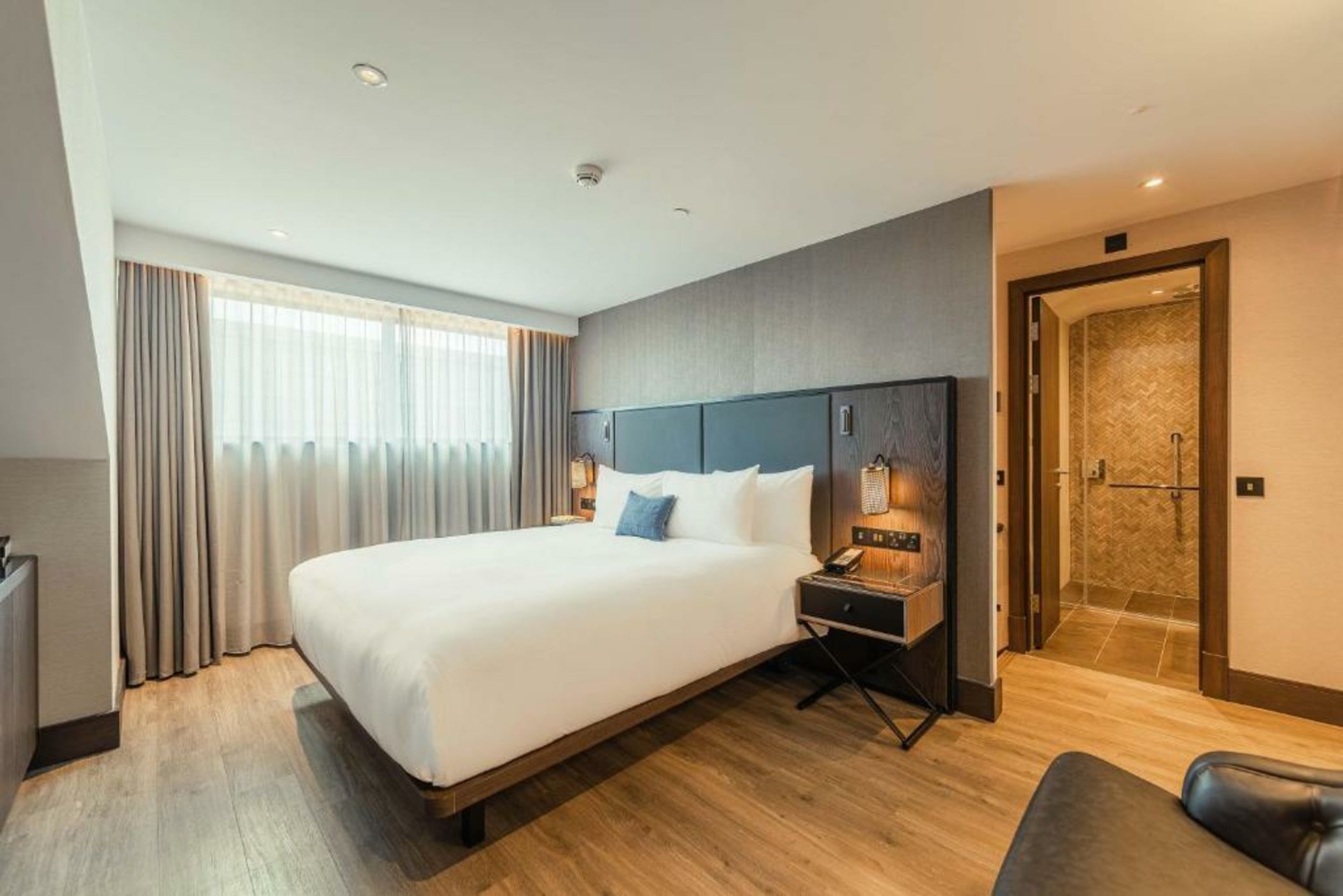 The Fellows House Cambridge, Curio Collection By Hilton